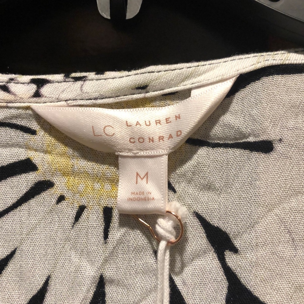Blouse - Picture 3 of 5